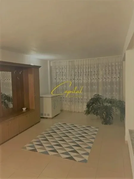 Tirane, jepet me qera apartament 2+1 Kati 1, 150 m² 400 € (BERZHITE)