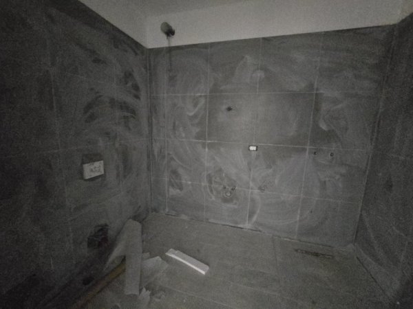 Tirane, shitet apartament 1+1 , 72 m² 123.000 € (Kompleksi Aura)