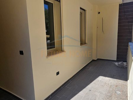 Durres, shitet apartament 2+1+Ballkon Kati 1, 107 m² 138.000 € 