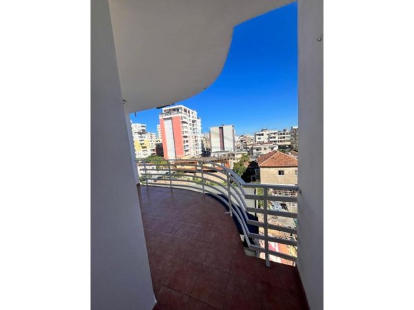 Durres, shitet apartament 2+1+Ballkon Kati 2, 94 m² 125.000 € 