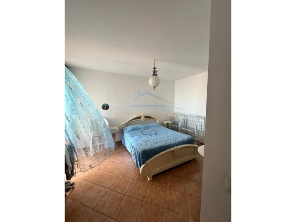 Durres, shitet apartament 2+1+Ballkon Kati 2, 94 m² 125.000 € 