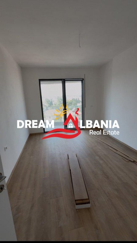 Tirane, jepet me qera apartament 1+1 , 70 m² (Don Bosko)