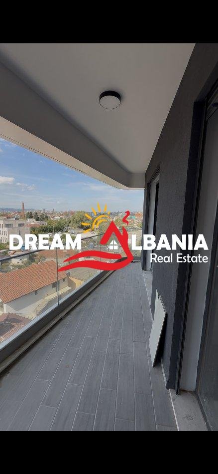 Tirane, jepet me qera apartament 1+1 , 70 m² (Don Bosko)