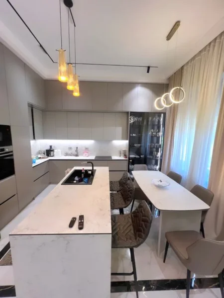 Tirane, shitet apartament 2+1 , 144 m² 415.000 € (kodra diellit 1 zgjatimi)