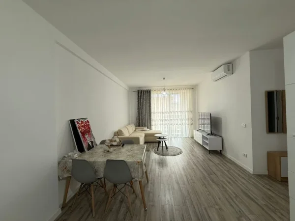 Tirane, jepet me qera apartament 2+1 Kati 4, 108 m² 650 € (FUTURE HOME REZIDENCE)
