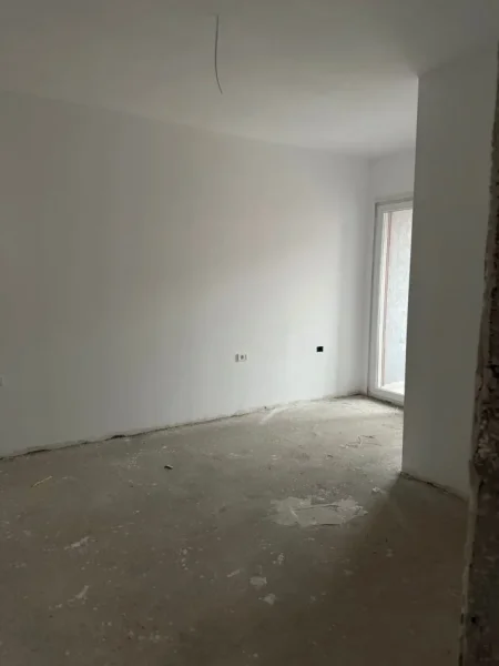Tirane, shitet apartament Kati 3, 136 m² 338.800 € (Pazari i Ri)