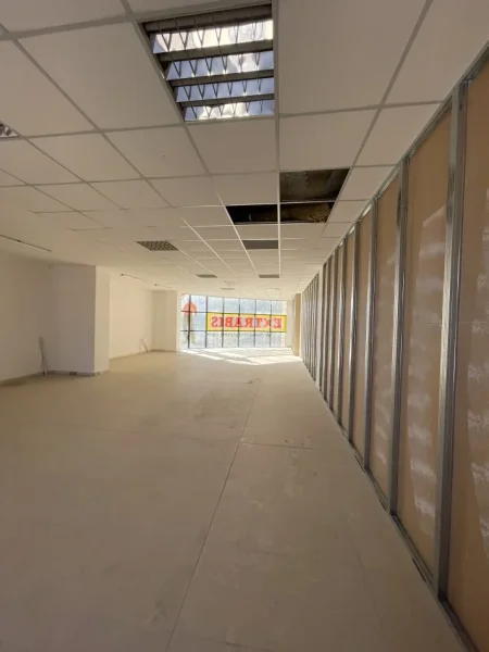 Tirane, jepet me qera , 325 m² (Rruga Teodor Keko)