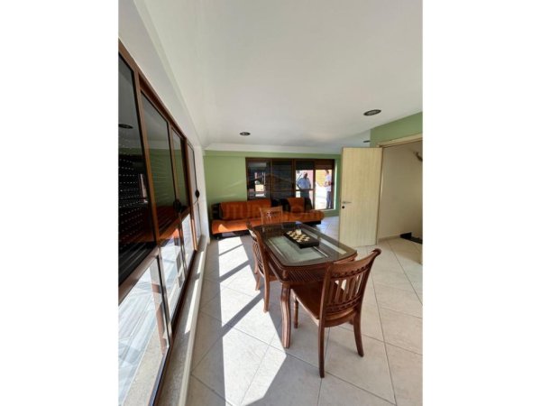 Tirane, jepet me qera Vile 4+1 Kati 0, 192 m² 1.200 € (KODRA E PRIFTIT)