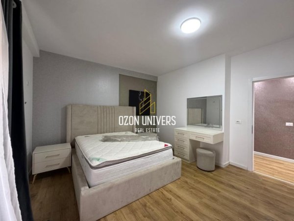 Tirane, jepet me qera apartament 2+1 Kati 2, 140 m² 750 € (kopshti botanik)