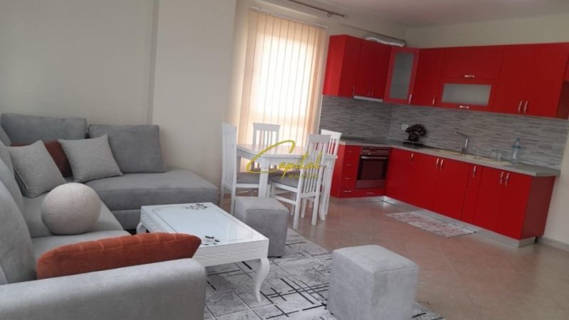 Tirane, jepet me qera apartament 2+1 Kati 4, 100 m² 550 € (ASTIR)