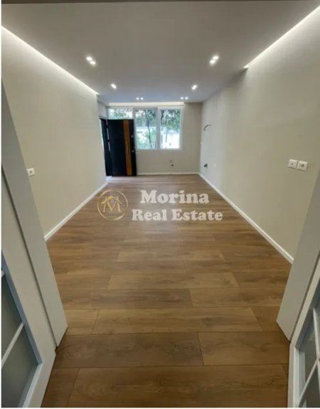Tirane, jepet me qera ambjent biznesi Kati 0, 45 m² 650 € (Rruga Elbasanit)