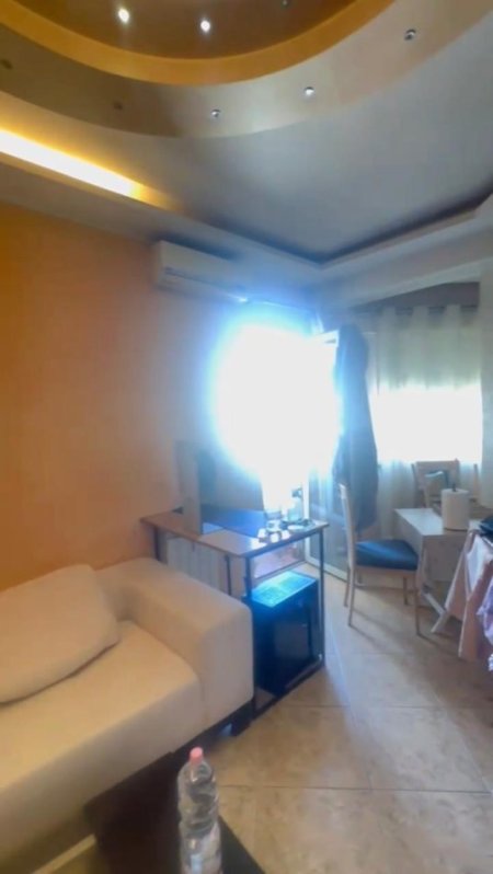 Tirane, jepet me qera apartament 1+1 , 65 m² 600 € (Kristali, Tiranë)