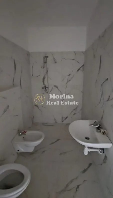 Tirane, shitet garsonier Kati 1, 45 m² 95.000 € (Shkolla e Baletit)