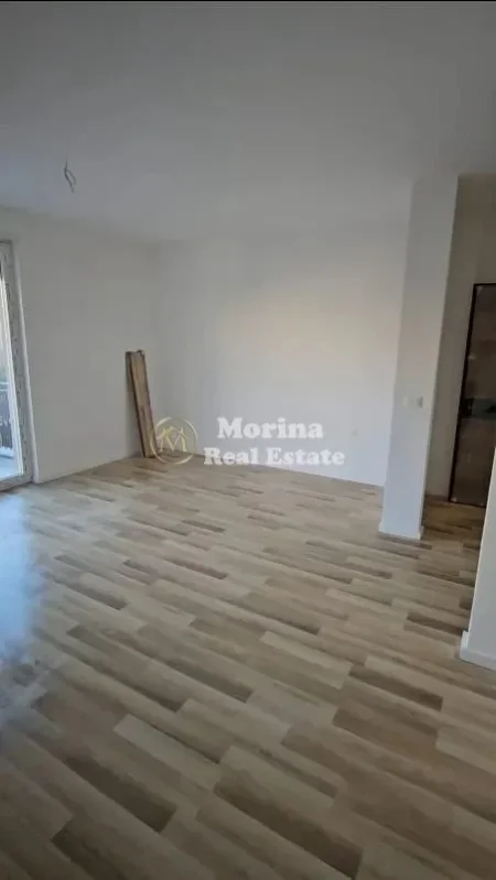 Tirane, shitet garsonier Kati 1, 45 m² 95.000 € (Shkolla e Baletit)