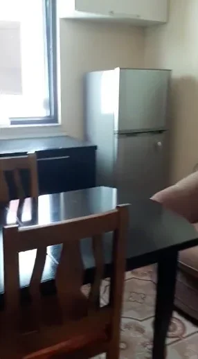 Tirane, jepet me qera apartament 1+1 Kati 2, 105 m² 400 € (siri kodra)