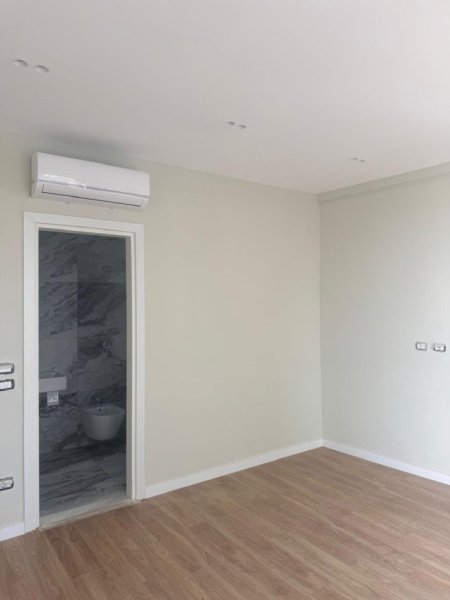 Tirane, jepet me qera apartament 2+1 Kati 5, 100 m² 600 € 