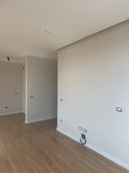 Tirane, jepet me qera apartament 2+1 Kati 5, 100 m² 600 € 