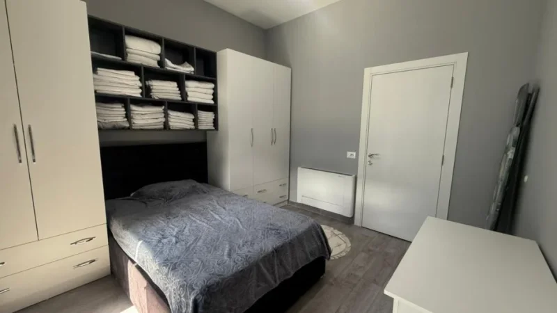 Tirane, jepet me qera apartament 3+1+Aneks+Ballkon Kati 5, 121 m² 1.200 € (Kompleksi Square 21)