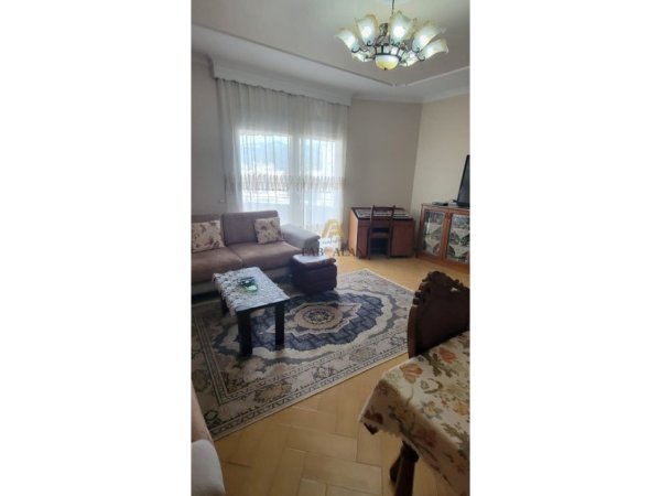 Vlore, shitet apartament 3+1 Kati 6, 134 m² 250.000 € (BULEVARDI ISMAIL QEMALI)
