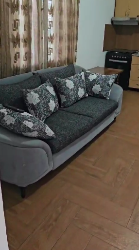 Tirane, jepet me qera apartament 1+1 Kati 3, 60 m² 300 € (qytet studenti)