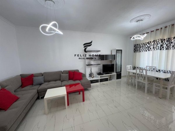 Tirane, jepet me qera apartament 2+1 Kati 2, 130 m² 600 € (SAUK)