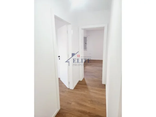 Tirane, shitet apartament 2+1 Kati 4, 77 m² 155.000 € (Shkolla 1 Maji)