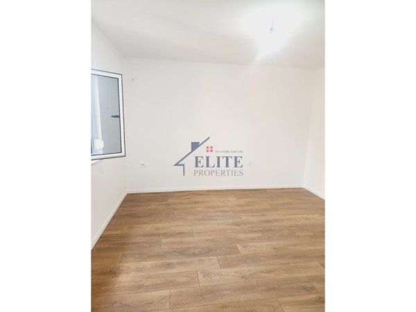 Tirane, shitet apartament 2+1 Kati 4, 77 m² 155.000 € (Shkolla 1 Maji)