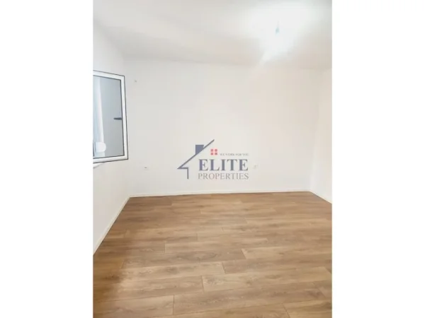Tirane, shitet apartament 2+1 Kati 4, 77 m² 155.000 € (Shkolla 1 Maji)