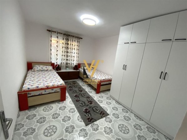 Tirane, jepet me qera apartament 2+1+Ballkon Kati 4, 76 m² 600 € (RRUGA FERIT XHAJKO)