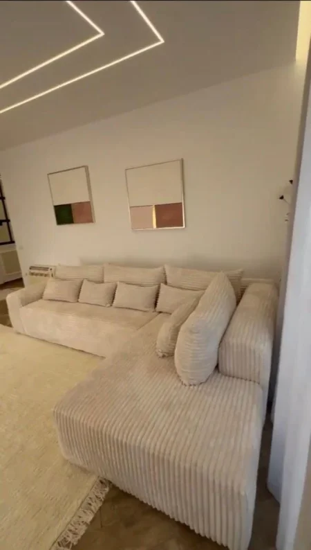 Tirane, shitet apartament 2+1 , 112 m² 285.000 € 