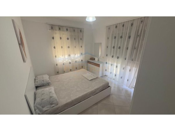 Tirane, jepet me qera apartament 2+1+2+Post Parkimi Kati 7, 93 m² 650 € (Don Bosko , Prane Vizionit)