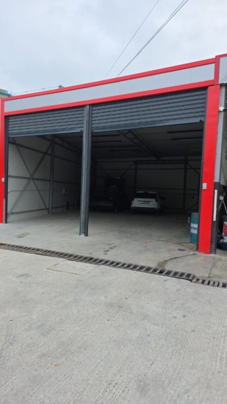 Tirane, jepet me qera ambjent biznesi Kati 0, 110 m² 1.100 € (Rruga 7 nentori)