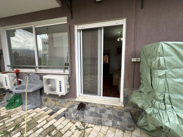 SHITET SHTEPIA 2+1+2 plus 2 VERANDA TE LIQENI THATE