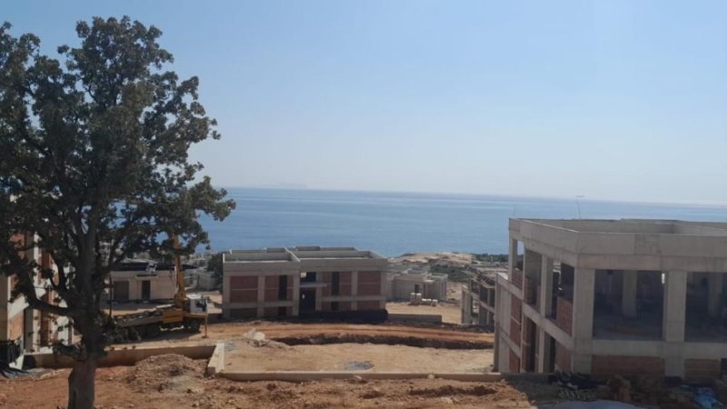 Dhermi - Palase, shitet apartament 2+1 Kati 1, 117 m² 433.000 € (Palase)