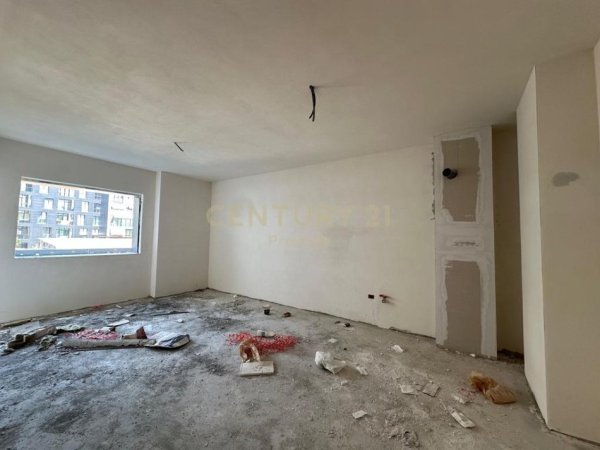 Tirane, shes apartament 2+1 Kati 2, 108 m² 271.000 € (Corner Rezidence)