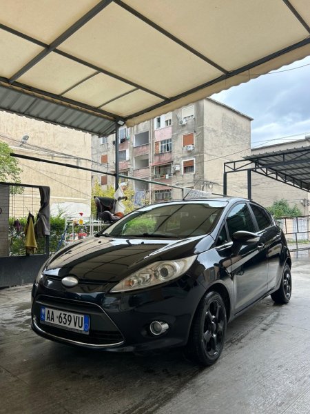 Ford Fiesta 1.4nafte 2010
