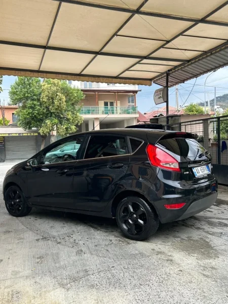 Ford Fiesta 1.4nafte 2010