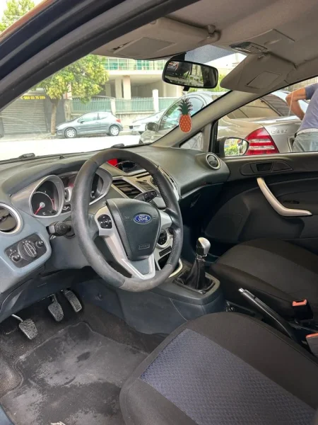 Ford Fiesta 1.4nafte 2010