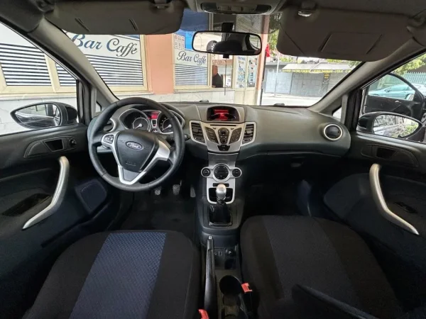 Ford Fiesta 1.4nafte 2010