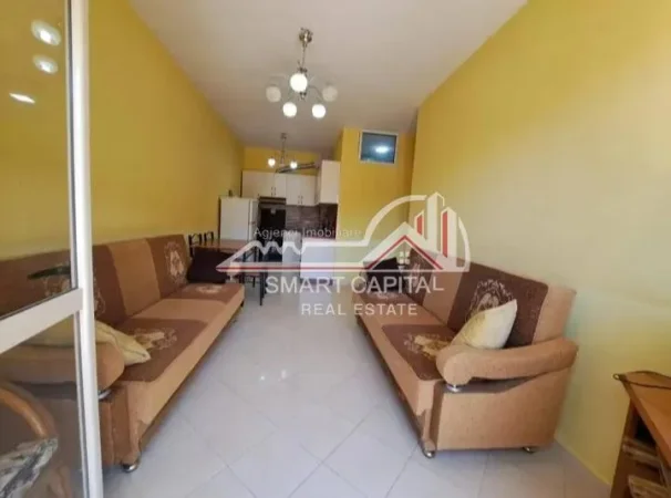 Vlore, jepet me qera apartament 1+1 Kati 6, 200 € 