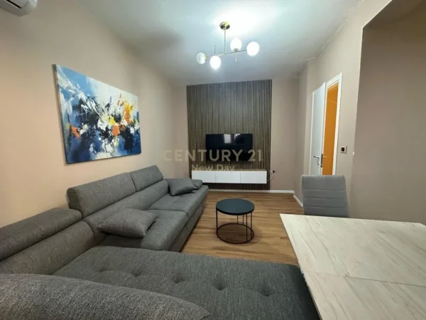 Durres, shitet apartament 2+1 Kati 2, 88 m² 132.000 € (Durres)