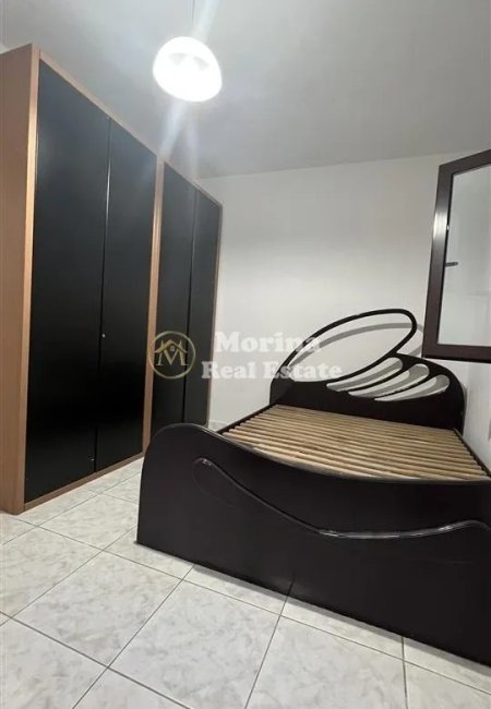 Tirane, jepet me qera shtepi 1 Katshe , 130 m² 500 € (Selite)