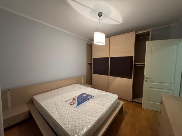 Tirane, jepet me qera apartament 2+1 Kati 5, 600 € 