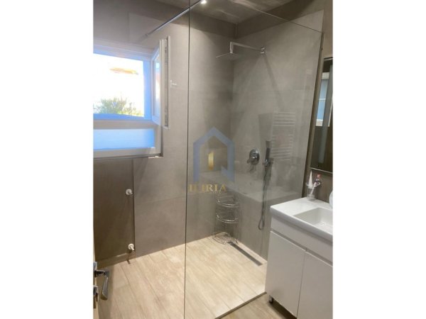 Tirane, jap me qera apartament 2+1+Ballkon Kati 2, 120 m² 550 € (qsut)