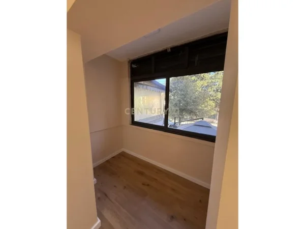 Tirane, shitet apartament 1+1+Aneks+Ballkon Kati 2, 78 m² 92.000 € (Neom123207)