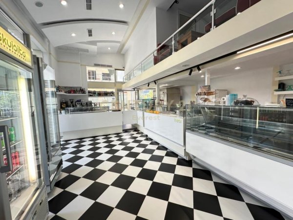 Tirane, shitet ambjent biznesi Kati 0, 80 m² 90.000 € (Kompleksi Deliorgji)