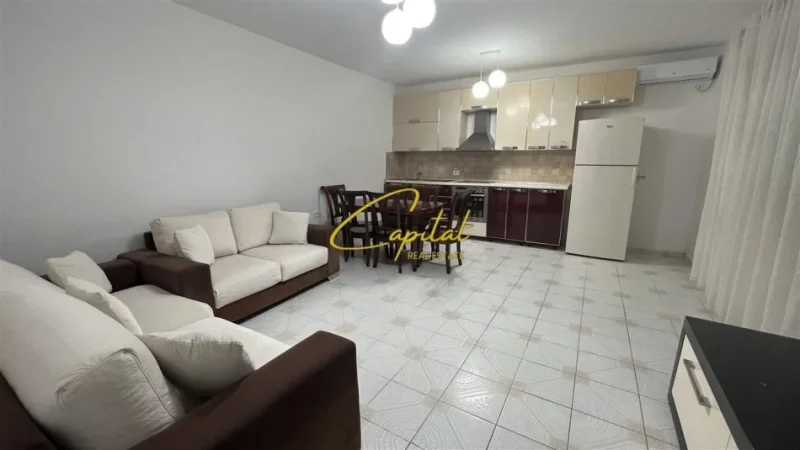 Tirane, jepet me qera apartament 2+1 Kati 0, 130 m² 500 € (KOMBINAT)