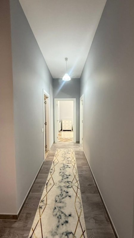 Tirane, jepet me qera , 120 m² 1.200 € (Square 21)