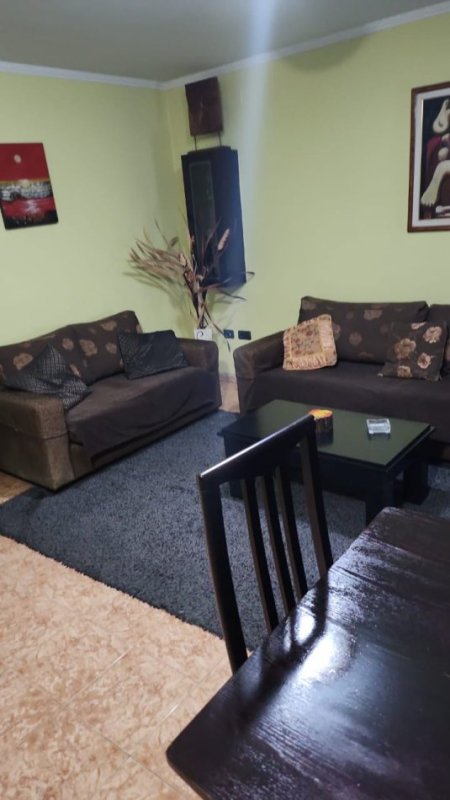 Tirane, jepet me qera apartament 2+1 Kati 4, 80 m² 500 € (Brryli)