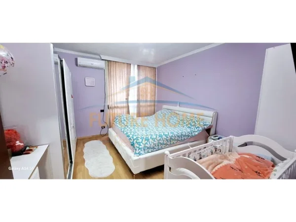 Tirane, shitet apartament 2+1 Kati 3, 110 m² 225.000 € (Komuna Parisit)